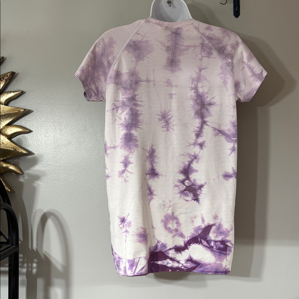 LULULEMON SHORT SLEEVE SWIFTLY - Picture 2 of 5